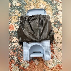 Gray and Black Step Trash Bin